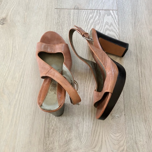 Kenneth Cole Peach Leather Slingback Open Toe Platform Wood Heels - Picture 13 of 16